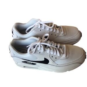 Nike Women’s Air Max 90 Shoes, White